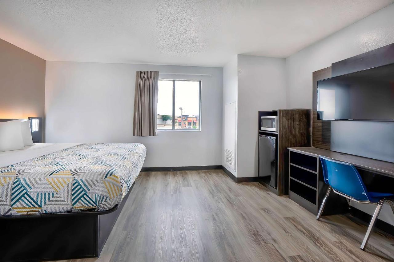 Motel 6-Benbrook, Tx - Fort Worth Exterior photo